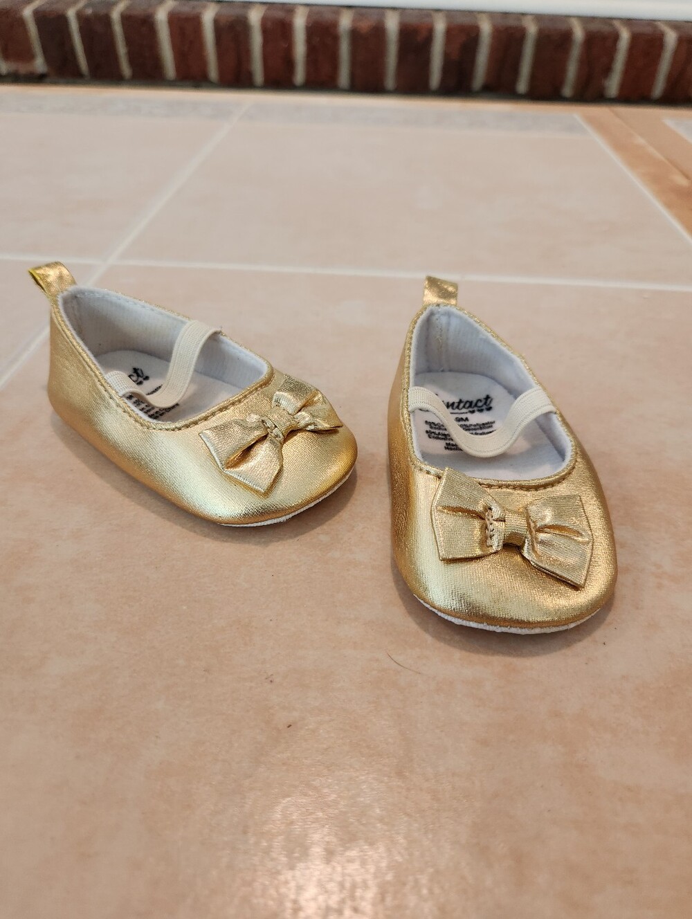 6-9 Months Gold Soft Bottom Dress Shoes